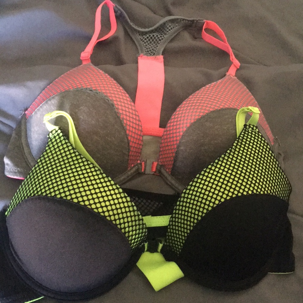 BRAND NEW Set of 2 push up XOXO bras